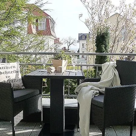 Apartment Haus Ferienidyll Ostseebad Heringsdorf