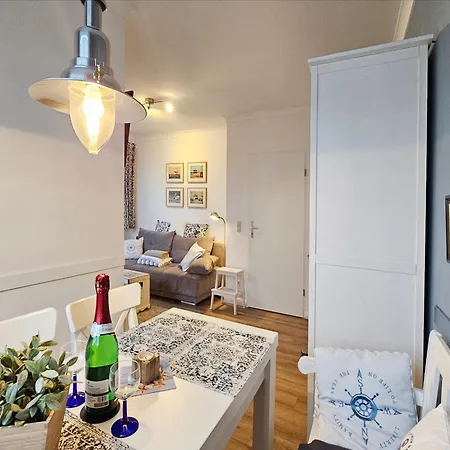 Haus Ferienidyll Apartment Ostseebad Heringsdorf